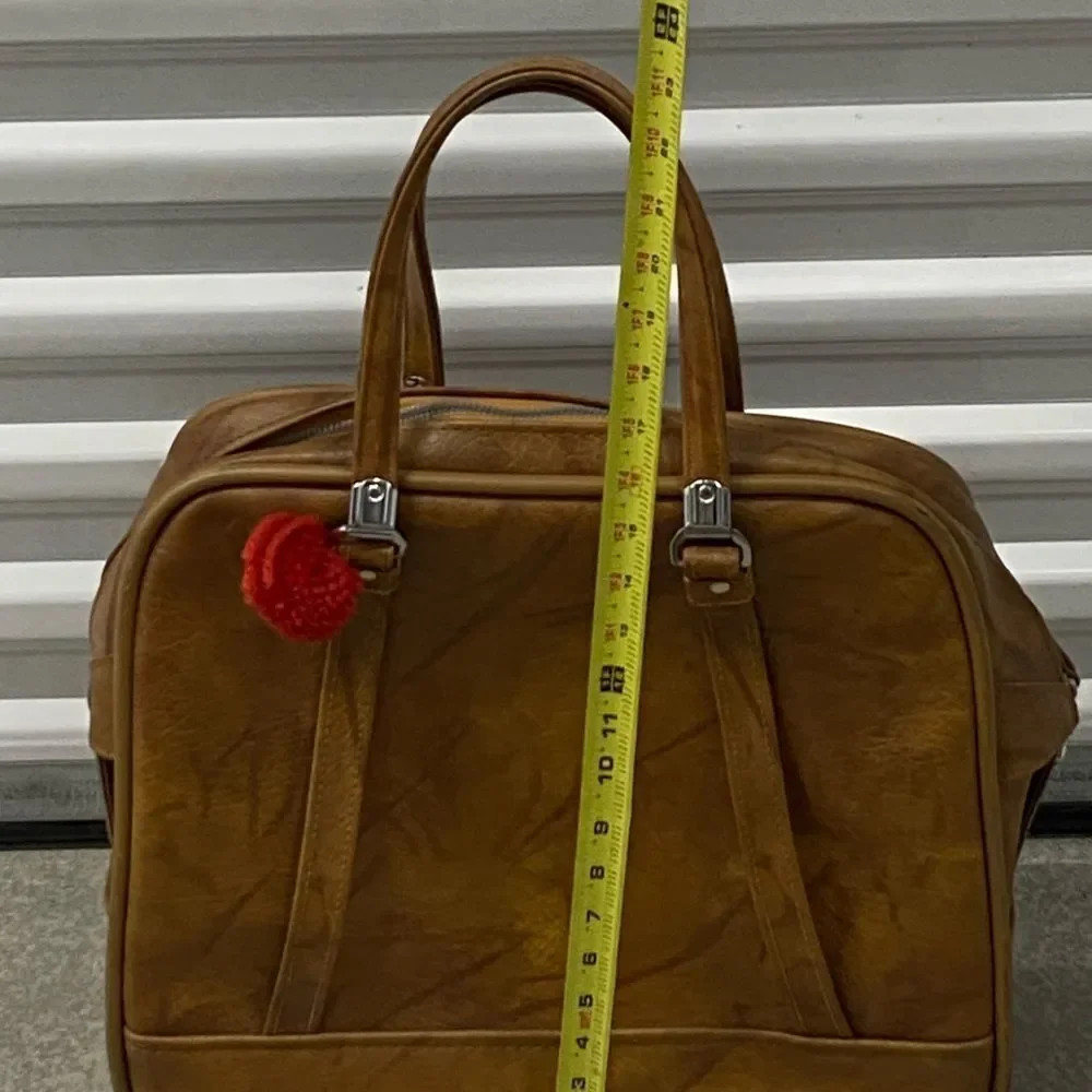 Vintage American Tourister Brown Camel Leather Bag